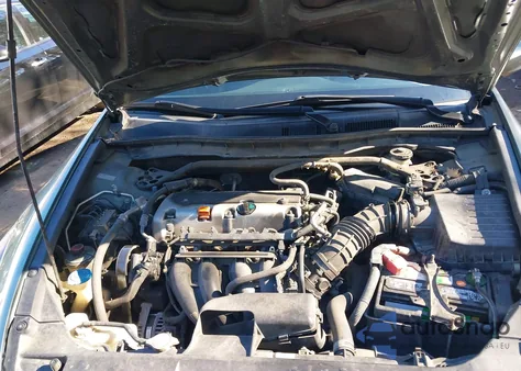 2010 Honda Accord 2.4 Ex-L из США, поврежденный, VIN 1HGCP2F82AA151002